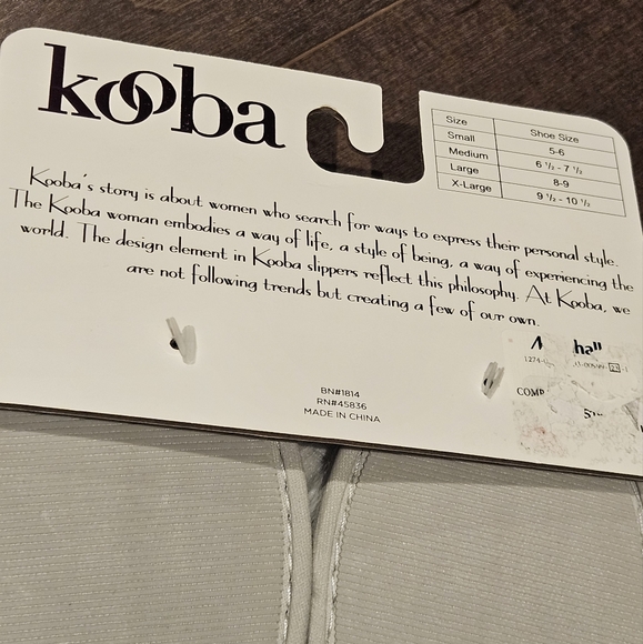 KOOBA Fluffy Slippers NWT - Picture 7 of 8